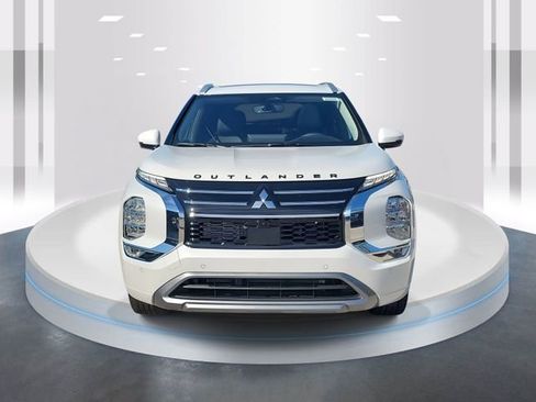 New 2026 Mitsubishi Outlander SEL image 2