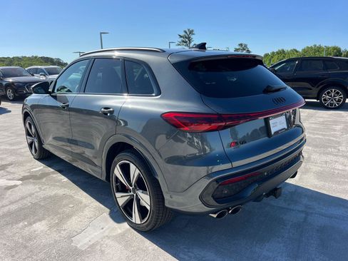 New 2026 Audi SQ5 Premium Plus image 7