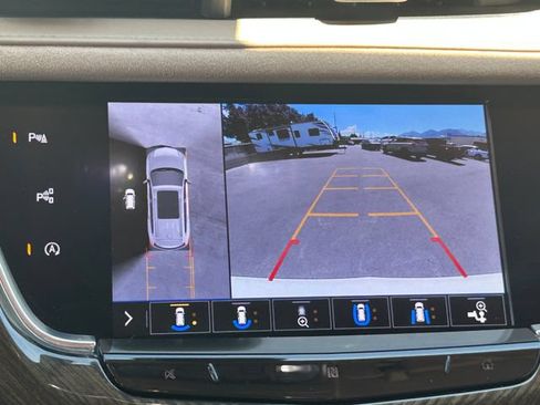 Used 2020 Cadillac XT6 Premium Luxury w/ Platinum Package AWD/4WD image 14