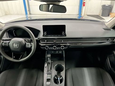 Used 2024 Honda Civic LX image 10