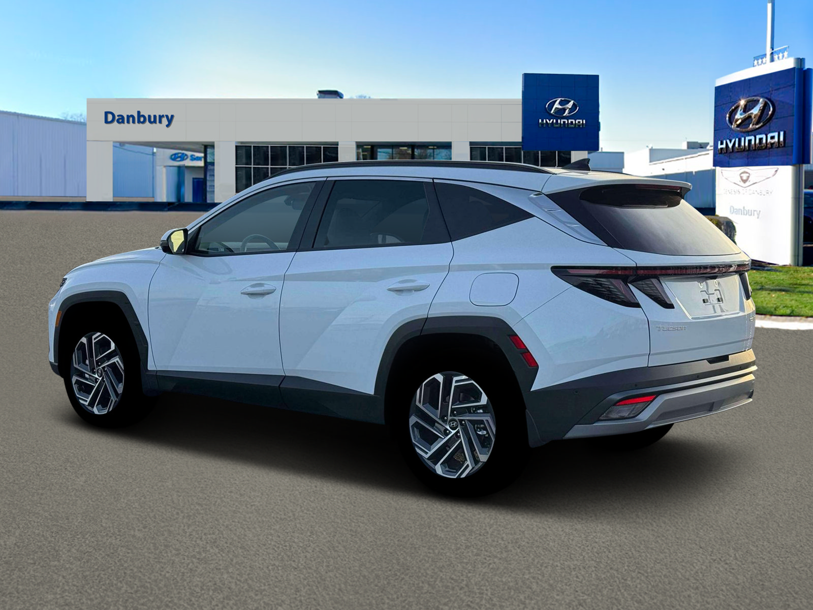 New 2026 Hyundai Tucson Limited w/ Tow & Go Package AWD/4WD image 4