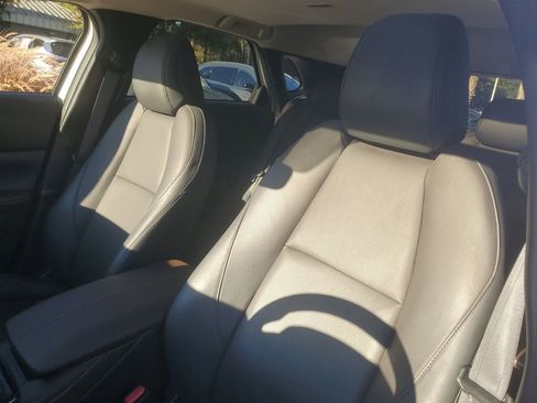 Used 2022 MAZDA CX-30 AWD 2.5 S w/ Premium Package image 16