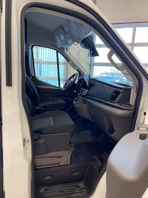 Used 2023 Ford E-Transit Medium Roof w/ Interior Upgrade Package RWD image 11