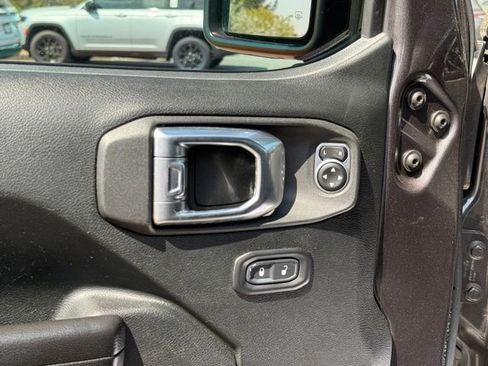Used 2020 Jeep Wrangler Unlimited Sport S image 15