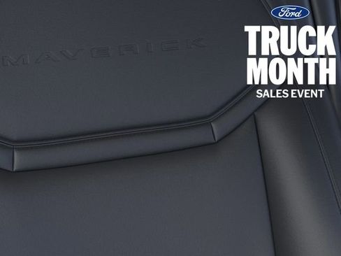 New 2025 Ford Maverick Lariat w/ Black Appearance Package image 17