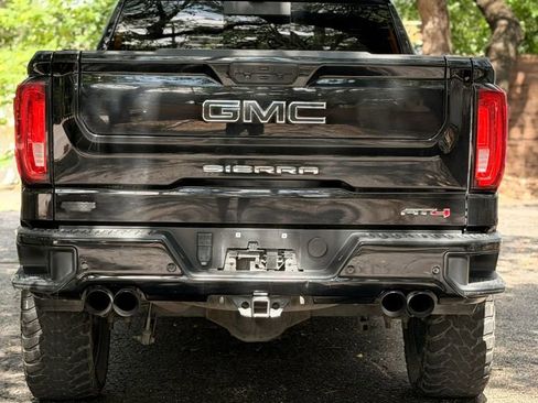 Used 2021 GMC Sierra 1500 AT4 w/ AT4 Premium Package AWD/4WD image 10