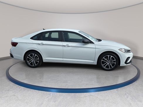 New 2026 Volkswagen Jetta Sport FWD image 4