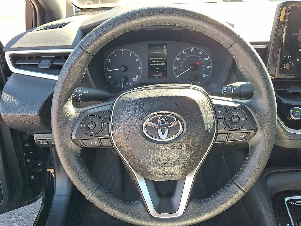 Used 2025 Toyota Corolla SE FWD image 19