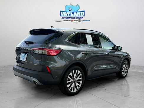 Used 2020 Ford Escape Titanium w/ Titanium Premium Package 2.0 image 5