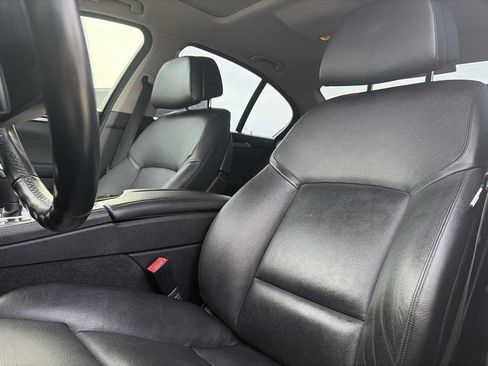 Used 2014 BMW 550i Sedan RWD image 8