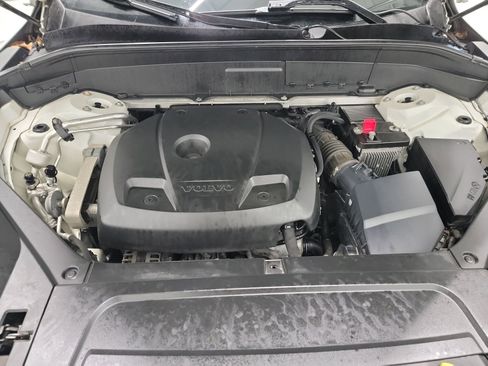 Used 2019 Volvo XC90 T6 Momentum w/ Advanced Package image 25