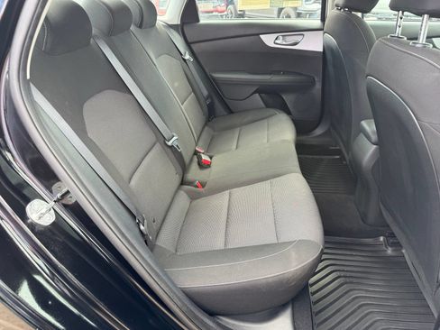 Used 2023 Kia Forte LXS FWD image 32