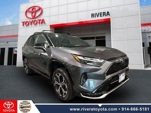 Certified 2025 Toyota RAV4 XSE w/ Premium Package AWD/4WD image 7