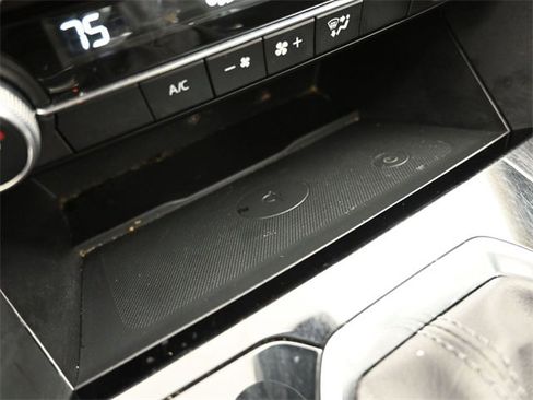 Used 2023 MAZDA CX-9 Touring image 14