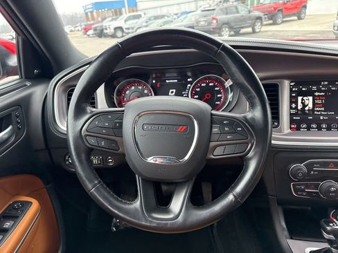 Used 2022 Dodge Charger SXT w/ Plus Group image 15