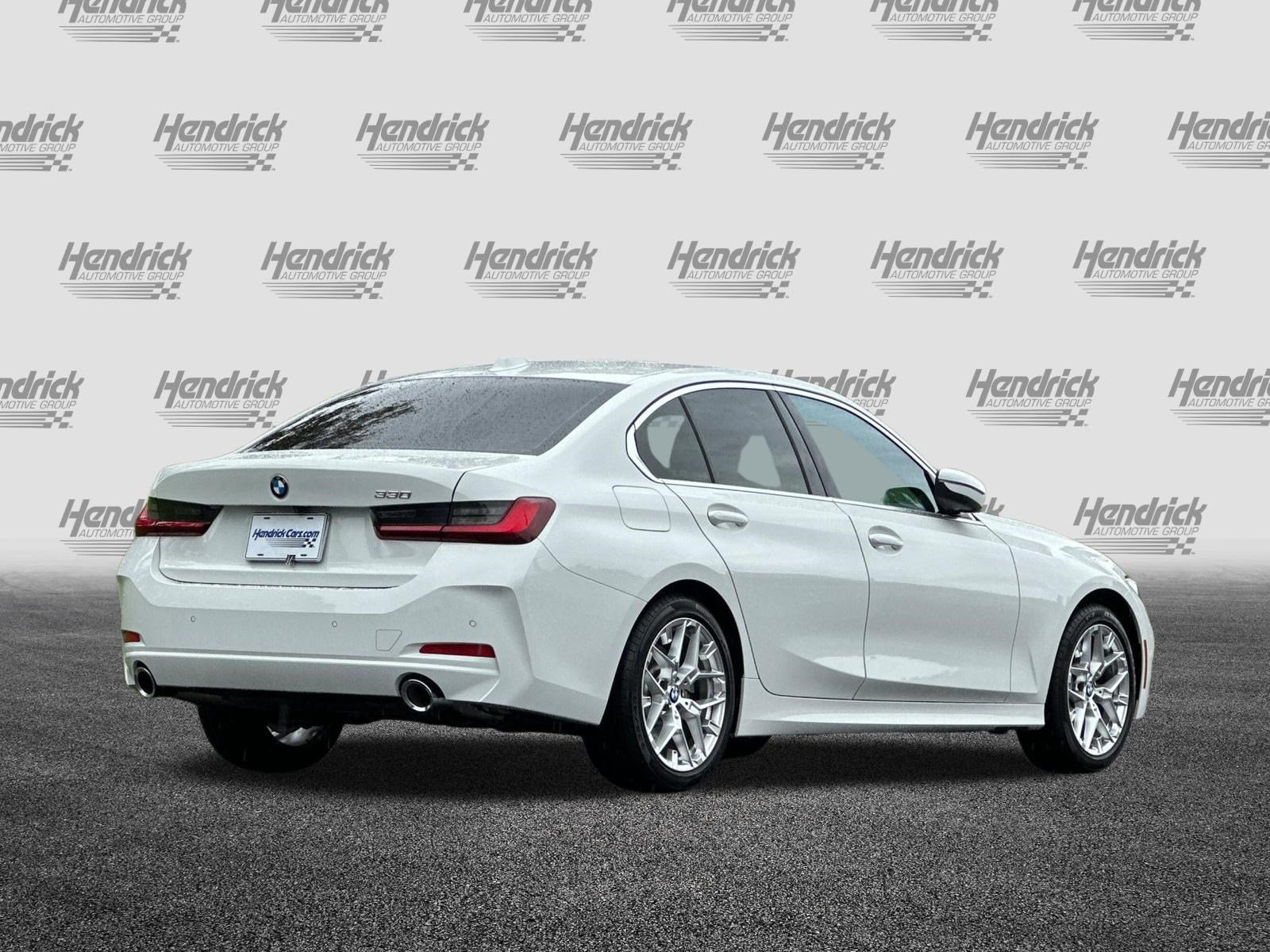 Used 2026 BMW 330i Sedan w/ Convenience Package RWD image 5