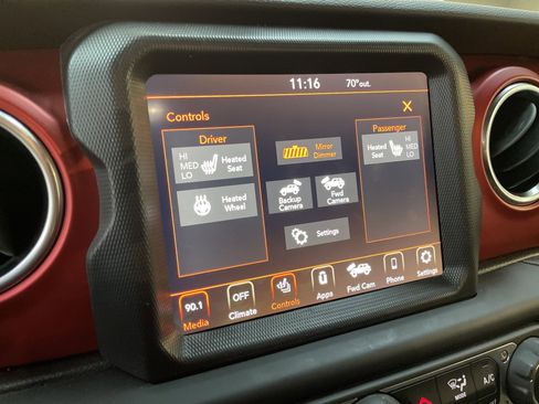Used 2021 Jeep Wrangler Unlimited Rubicon AWD/4WD image 24