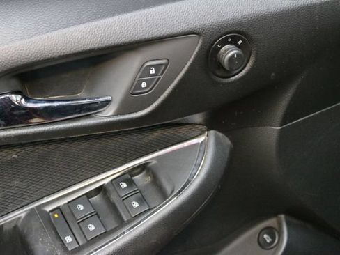 Used 2016 Chevrolet Cruze LT FWD image 15