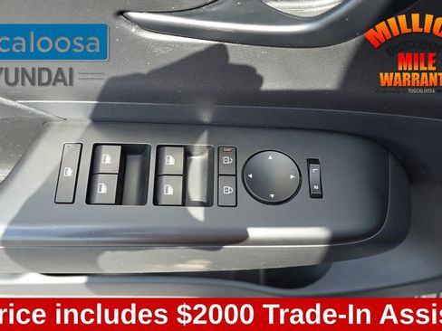 Used 2024 Hyundai Kona SEL image 13