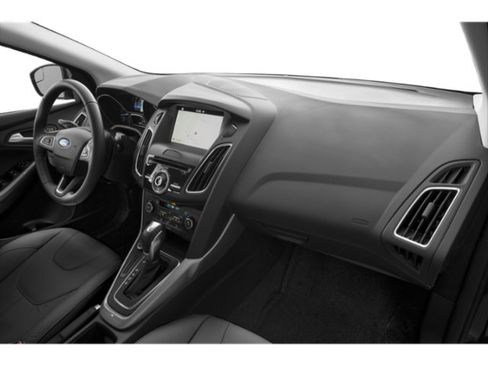 Used 2015 Ford Focus Titanium w/ Titanium Technology Package FWD image 19