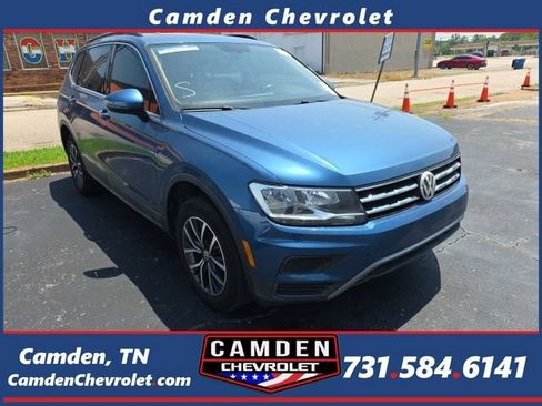 Used 2019 Volkswagen Tiguan SE w/ Panoramic Sunroof Package FWD image 1