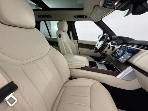 Used 2024 Land Rover Range Rover SE AWD/4WD image 43