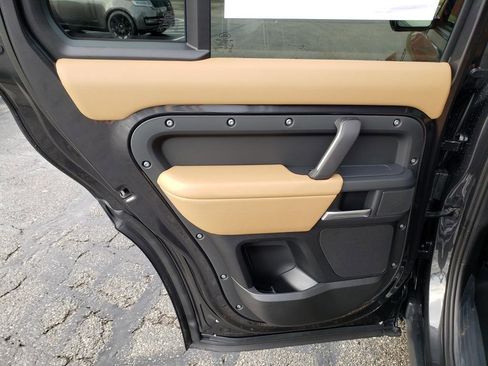 New 2026 Land Rover Defender 110 S image 12