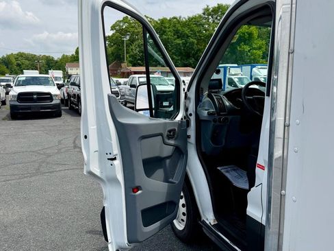 Used 2019 Ford Transit 350 156 DRW RWD image 14