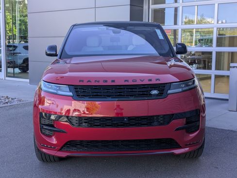 Used 2023 Land Rover Range Rover Sport SE Dynamic AWD/4WD image 2