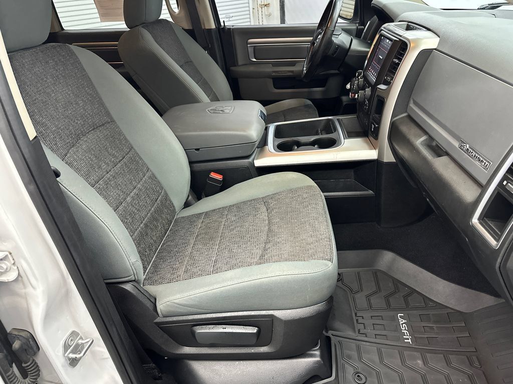 Used 2019 RAM 1500 Big Horn RWD image 14