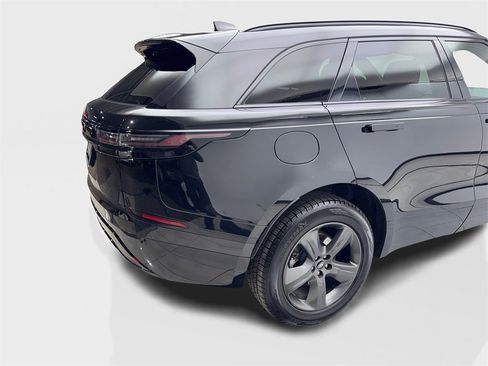 Used 2025 Land Rover Range Rover Velar Dynamic SE image 16