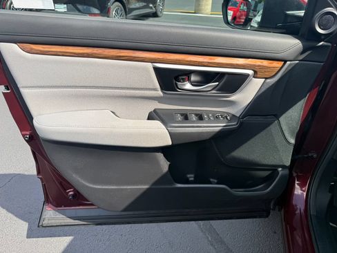 Used 2019 Honda CR-V EX image 12