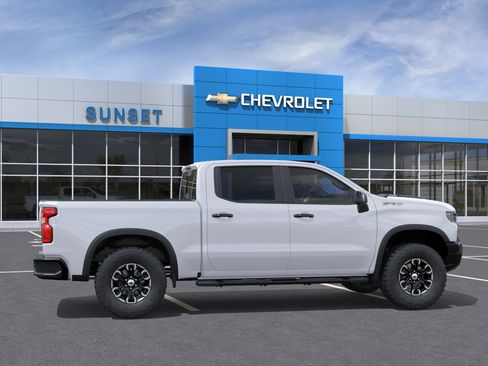 New 2026 Chevrolet Silverado 1500 ZR2 AWD/4WD image 5
