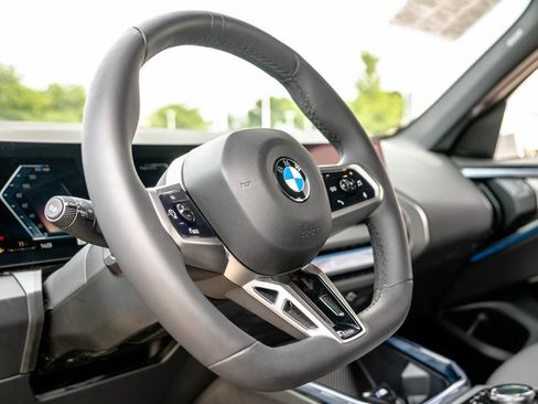 Used 2026 BMW X3 xDrive30i w/ Premium Package AWD/4WD image 14