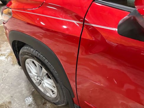 Used 2024 Toyota Corolla Cross LE image 19