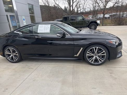 Used 2022 INFINITI Q60 3.0t Luxe w/ Cargo Package image 3