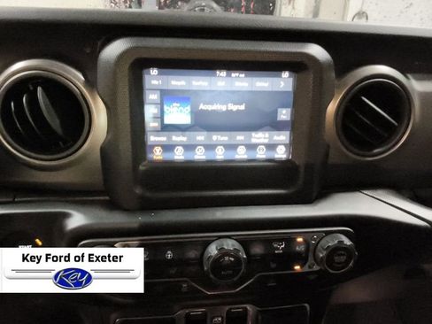 Used 2023 Jeep Wrangler Unlimited w/ Cold Weather Group AWD/4WD image 41