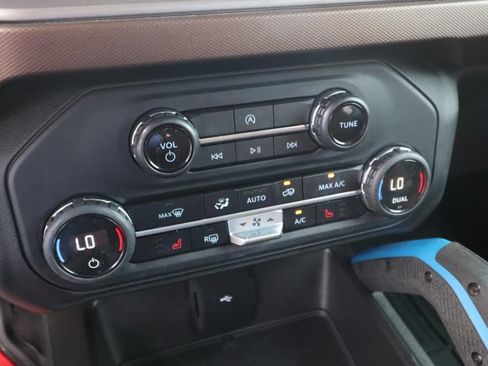 Used 2023 Ford Bronco Outer Banks AWD/4WD image 21