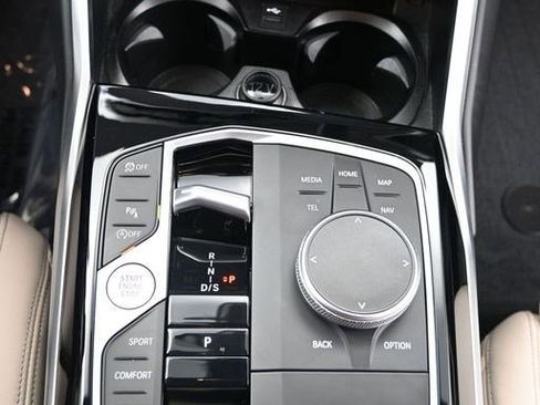 Used 2024 BMW 230i Coupe w/ M Sport Package image 17