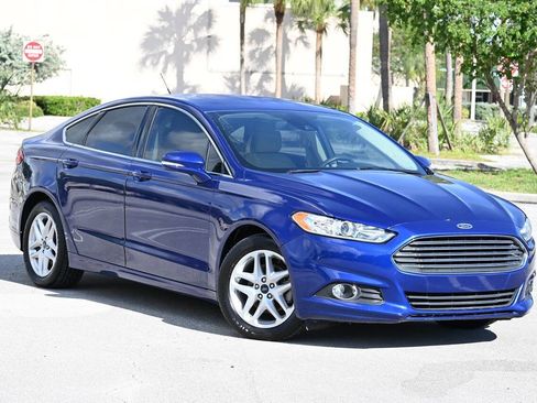 Used 2016 Ford Fusion SE w/ Equipment Group 202A image 1