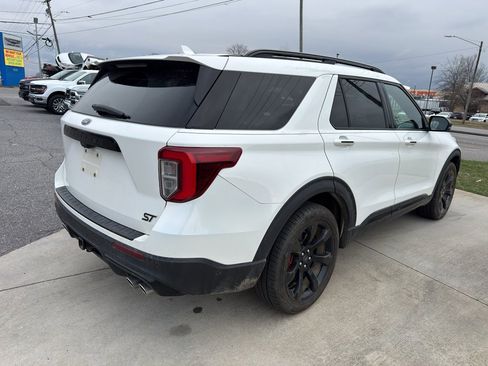 Used 2020 Ford Explorer ST w/ ST Street Pack image 8