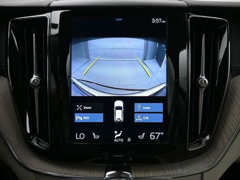 Used 2021 Volvo XC60 T5 Inscription w/ Protection Package FWD image 17