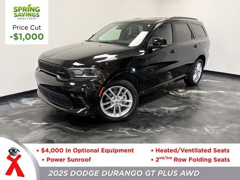 Used 2025 Dodge Durango GT image 1