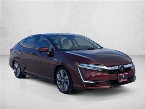 Used 2018 Honda Clarity Touring image 3