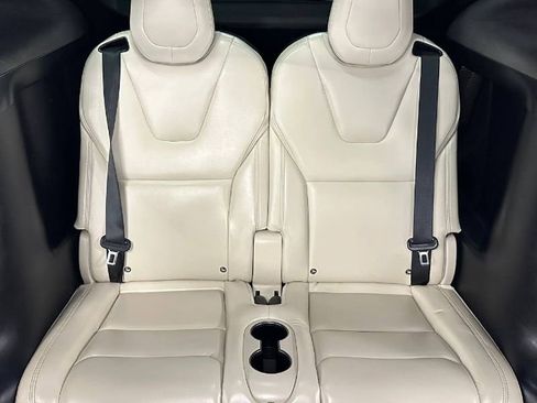 Used 2019 Tesla Model X Performance AWD/4WD image 22