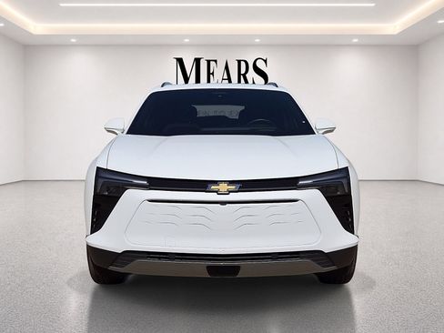 Used 2024 Chevrolet Blazer EV LT AWD/4WD image 8