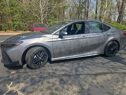 Used 2025 Toyota Camry SE