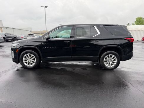 Used 2023 Chevrolet Traverse LS FWD image 10