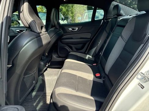 Used 2019 Volvo S60 T6 R-Design AWD/4WD image 18