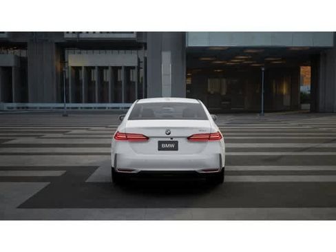 New 2026 BMW 530i image 5